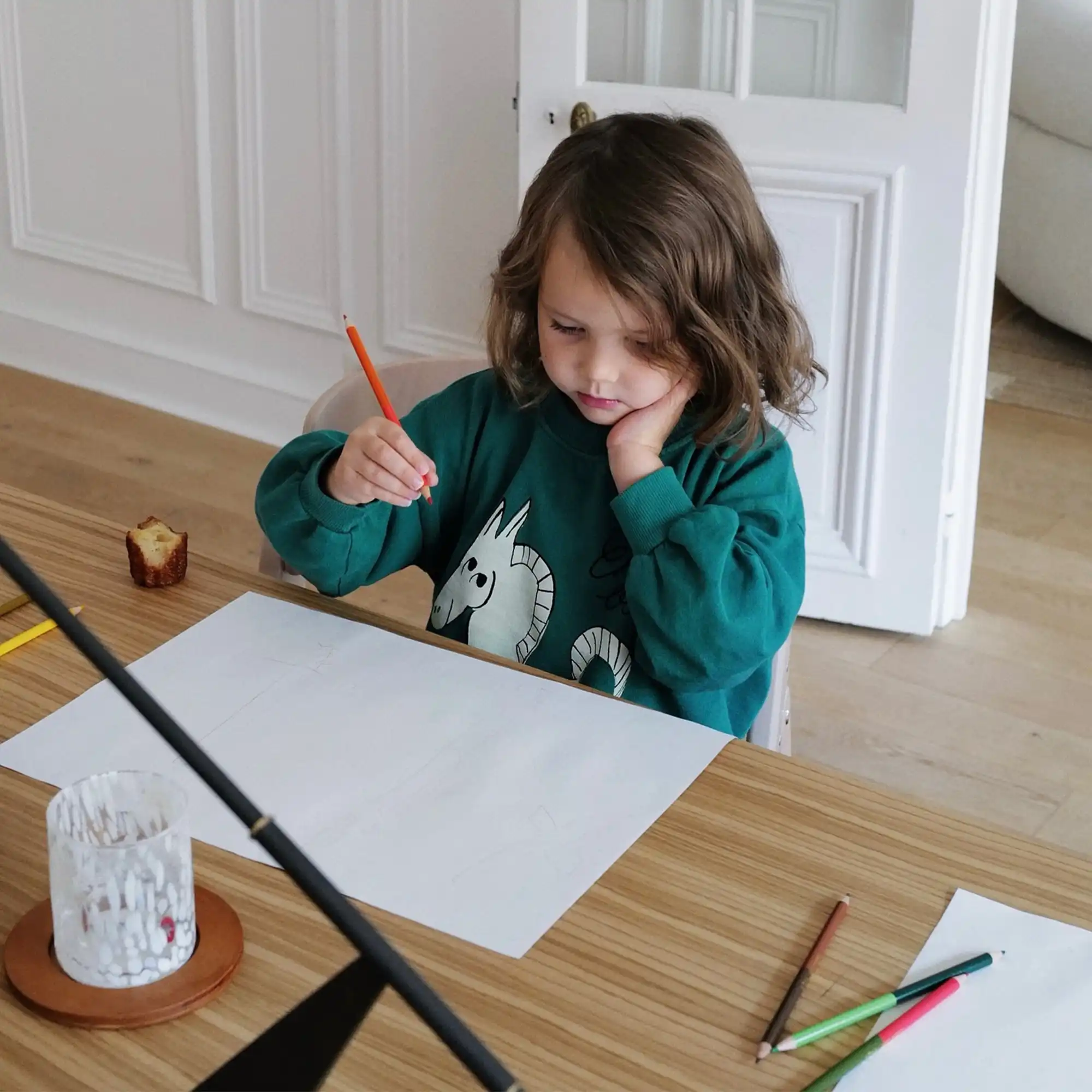 Cybex Click&Fold – krzesełko dla starszego dziecka do rysowania i nauki