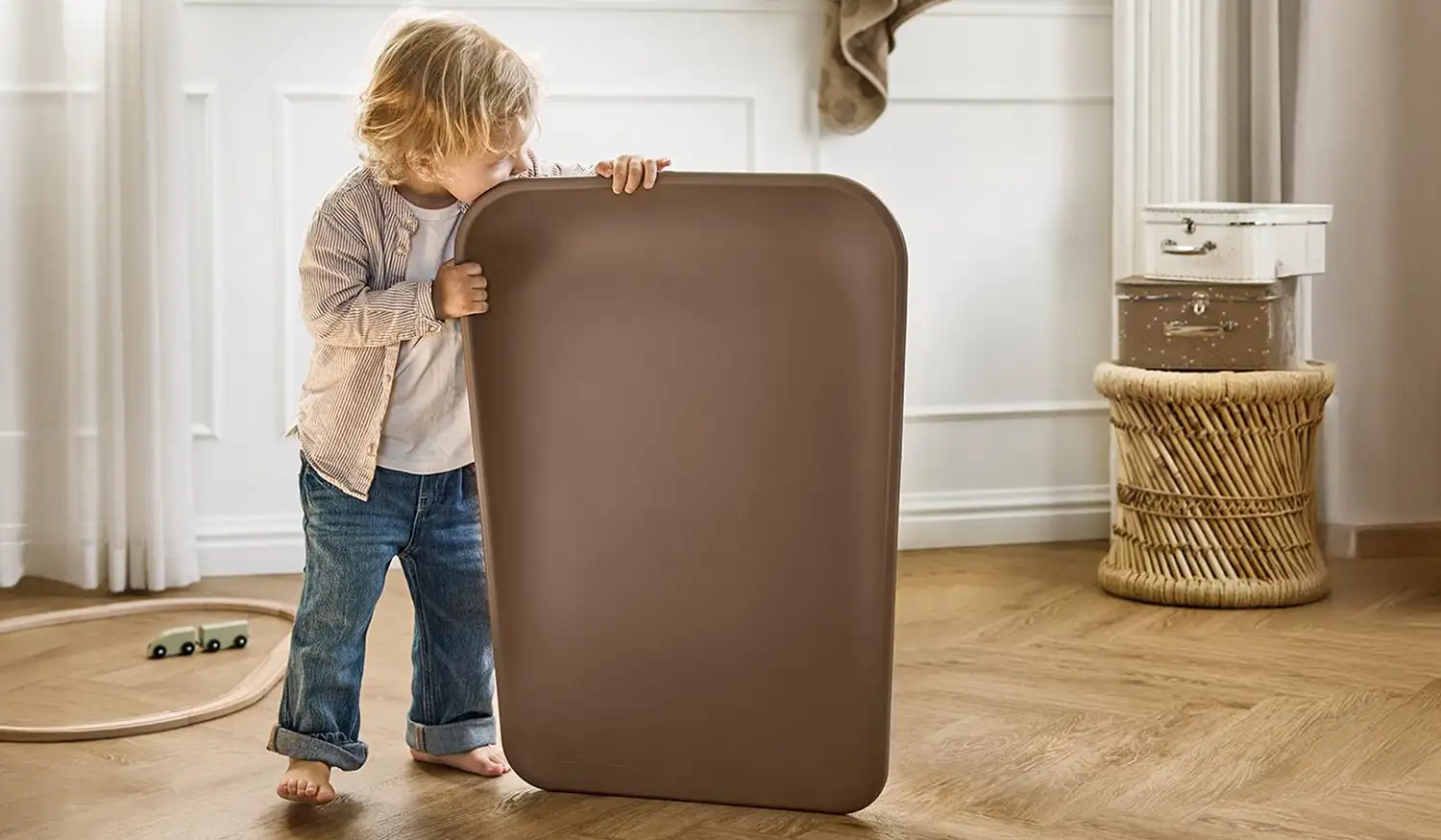 Leander Matty changing table