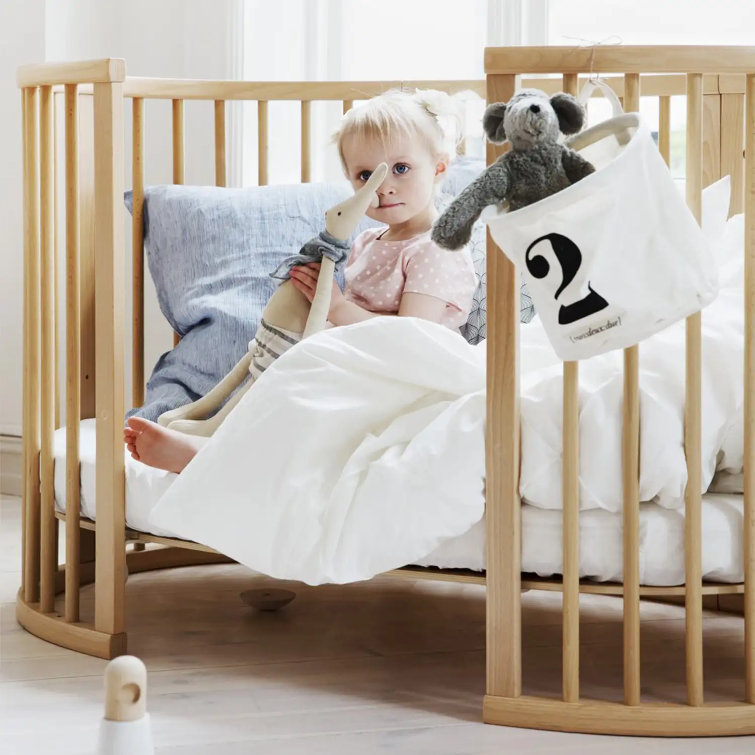 Etapy rozwoju systemu Stokke Sleepi od Mini do Bed