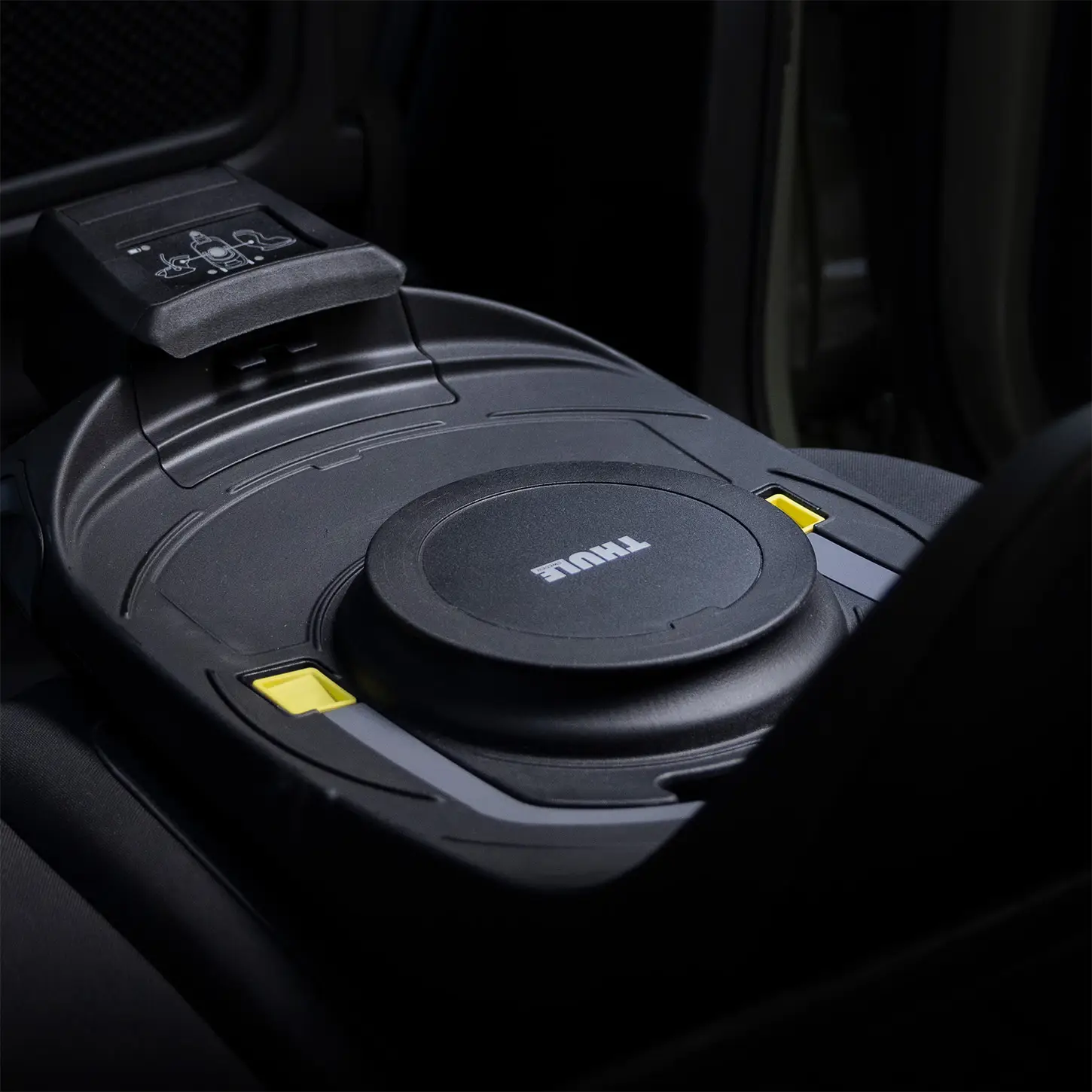 Thule – obrotowa baza Isofix z talerzowym systemem montażu fotelika