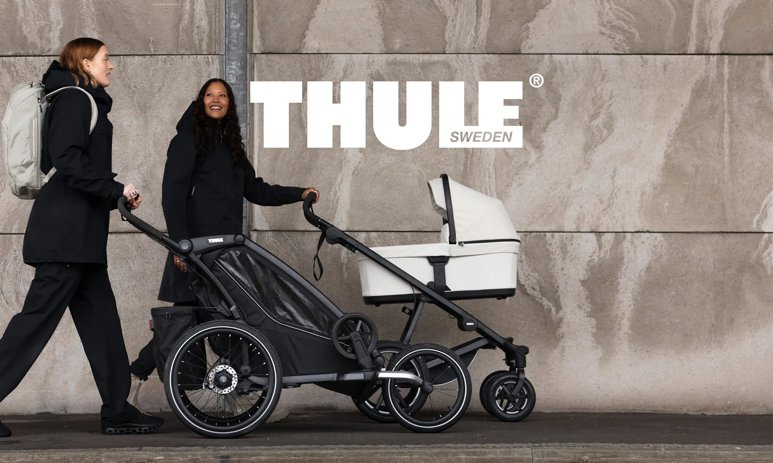 Thule Urban Glide 4-wheel 2w1 w zestawie z gondolą – czterokołowy wózek terenowy od pierwszych dni życia