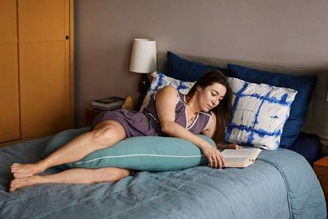 Poofi® pregnancy sleep pillow