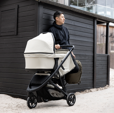 Thule® Urban Glide 3 Bumper Bar
