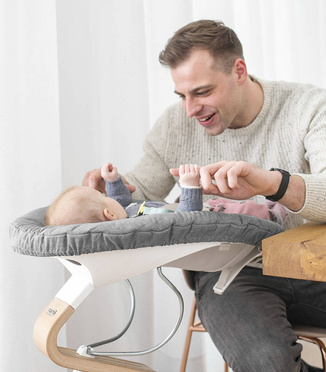 Stokke® Nomi® Neborn Set Base infant recliner | White + gray blue