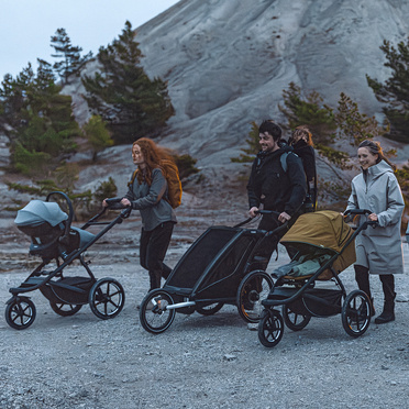Thule® Urban Glide 3 | 2in1 set | multifunctional 3-wheel jogging stroller | Black