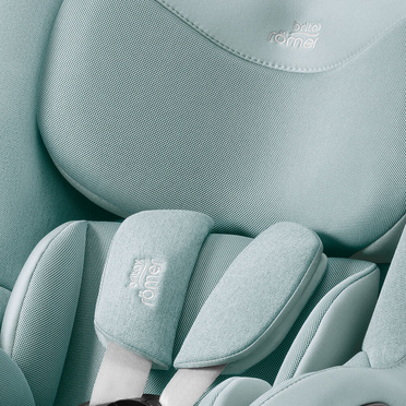 Britax Römer® Dualfix M Plus