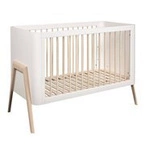 Troll Nursery | Torsten | Łóżeczko Dziecięce – 120 x 60 cm | White + Natural Wax