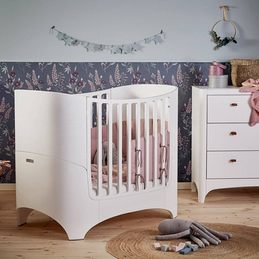 Leander Classic™ Baby Cot crib 0-3 years | White