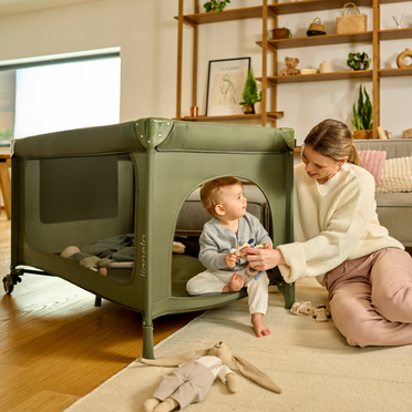 Lionelo Travel cot Stefi plus grey white