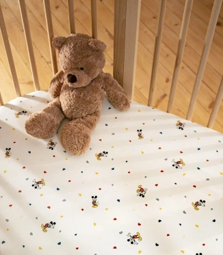 Stokke® Sleepi™ Bed V3 Fitted Sheet soft sheet