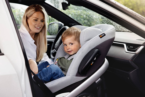 BeSafe Stretch car seat - peak mesh