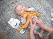 Dew™ Baby Cleansing Water pielęgnacyjna woda oczyszczająca dla dzieci 65ml 