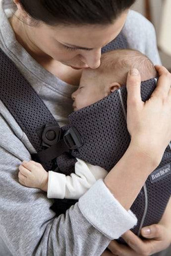 BABYBJORN NOSIDŁO | MINI 3D MESH | ANTHRACITE