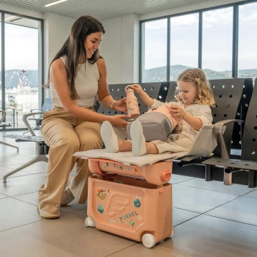 Stokke® Jetkids™ BedBox® baby suitcase