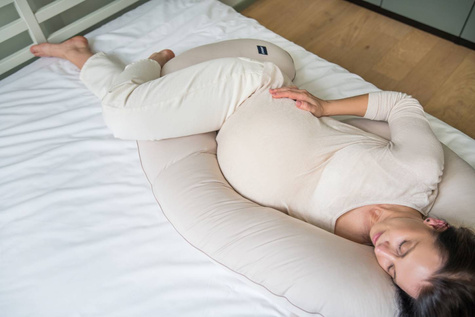 Poofi® pregnancy sleep pillow
