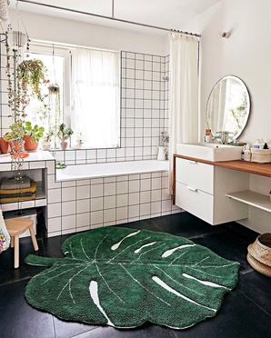 Lorena Canals® handwoven 100% cotton rug 120 x 160 cm | Monstera Leaf