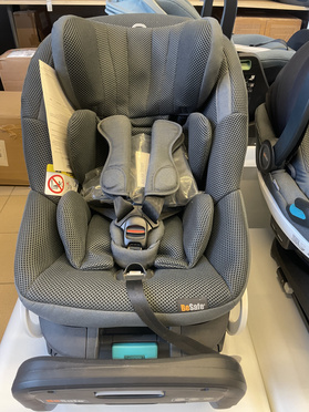 BeSafe Stretch car seat - anthracite mesh