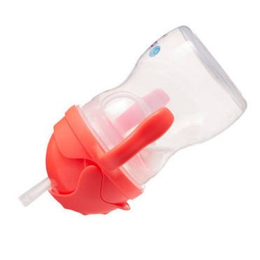 B.Box® N! innovative bottle with a straw