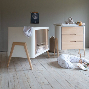 Troll Nursery | Torsten | Crib - 140 x 70 cm | White + Natural Wax
