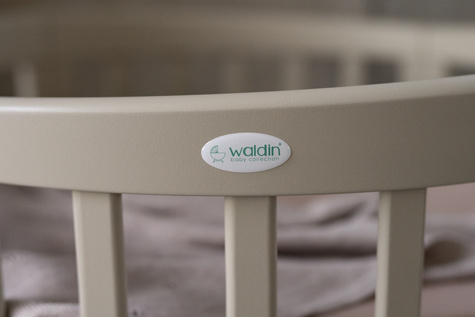 Waldin® 7in1 Oval crib
