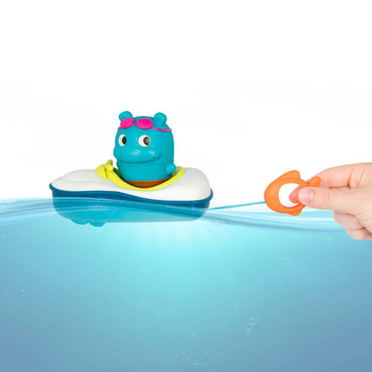 B.Toys | Pull & Go Rider | łódka z napędem i rozkręcaną sikawką 