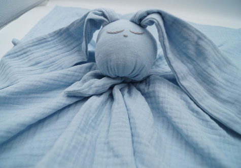 Baby In World | Hug Me Bunny | Pielucha Muślinowa | Niebieski