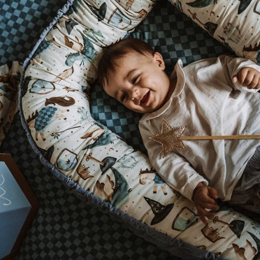 La Millou® Velvet Kokon Best Nest Grande gniazdko niemowlęce | Prince wind blue 