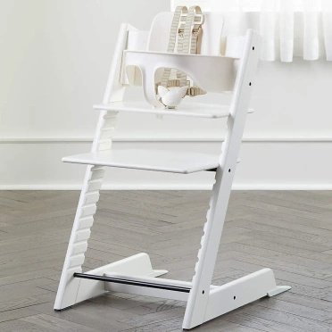 Stokke® Tripp Trapp® Complete Set zestaw 4w1, krzesełko do karmienia + leżaczek + baby set + tacka | White