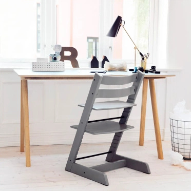 Stokke® Tripp Trapp® drewniane krzesełko dla dziecka | Storm Grey