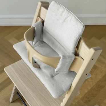 Stokke® Tripp Trapp® zestaw 3w1, krzesełko do karmienia + baby set + tacka | Exclusive Oak Natural (dąb)