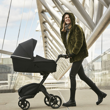 Stokke® Xplory® X wysoki wózek głęboko-spacerowy 3w1 | Rich Black